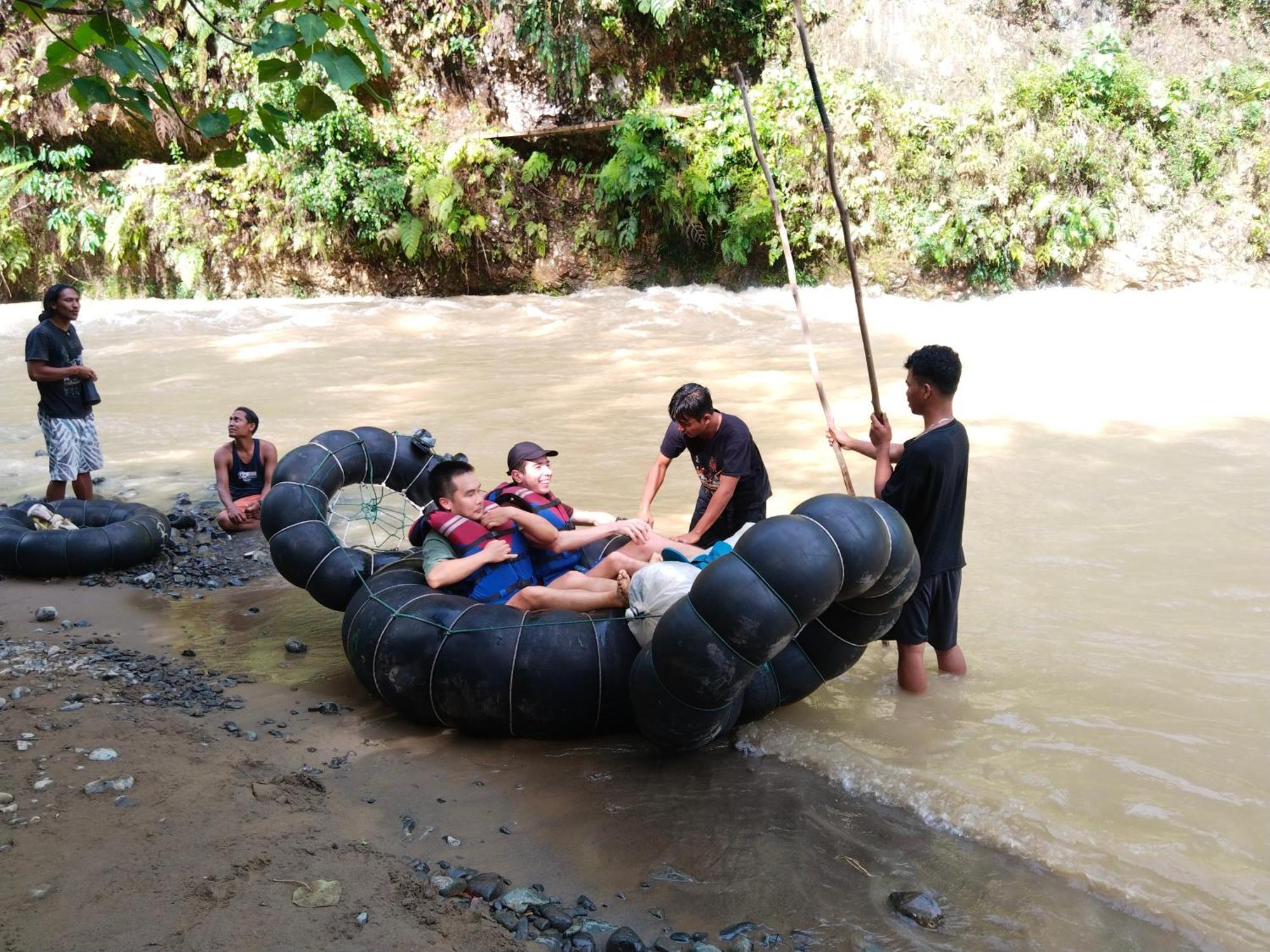 Jhony'S Backpacker-Guest House Only Stay Here Book Treking With Us Bukit Lawang Eksteriør billede